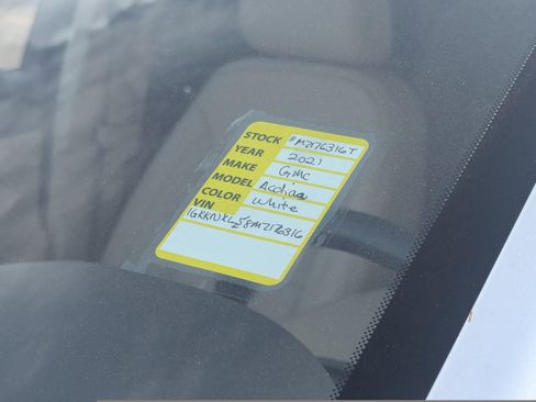 Certified 2021 GMC Acadia Denali w/ Denali Ultimate Package image 35