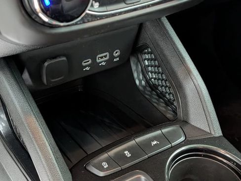 Certified 2023 Chevrolet TrailBlazer LT FWD image 26