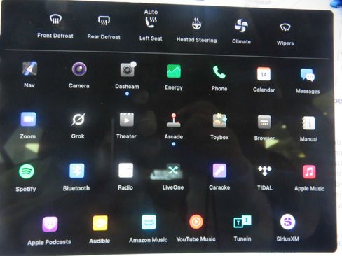 Used 2022 Tesla Model 3 Long Range image 57