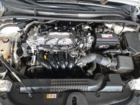 Used 2022 Toyota Corolla LE FWD image 8