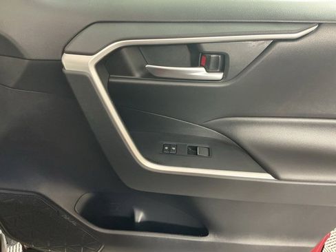 Used 2019 Toyota RAV4 XLE Premium w/ Cold Weather Package image 13