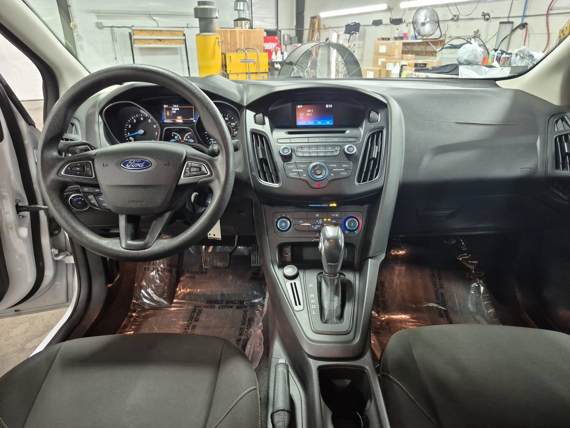 Used 2015 Ford Focus SE FWD image 19