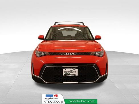 Used 2023 Kia Soul LX w/ LX Technology Package FWD image 6