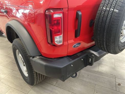 Used 2023 Ford Bronco Base image 30