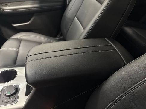Used 2024 Chevrolet Blazer LT w/ Midnight/Sport Edition FWD image 29