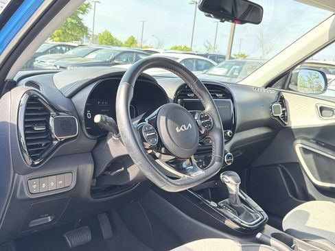 Used 2024 Kia Soul GT-Line image 10