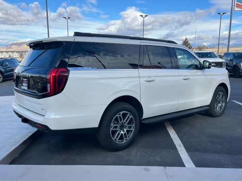 New 2025 Ford Expedition Max Active image 7