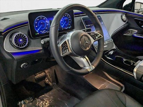 Certified 2023 Mercedes-Benz EQE 500 4MATIC SUV image 10