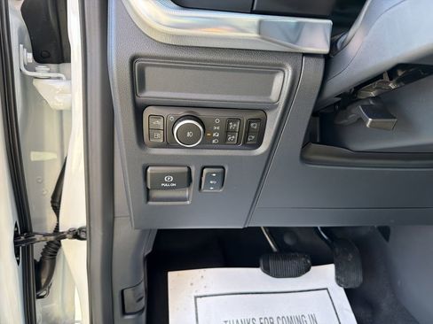 New 2025 Ford F150 Lariat w/ Equipment Group 502A High AWD/4WD image 18