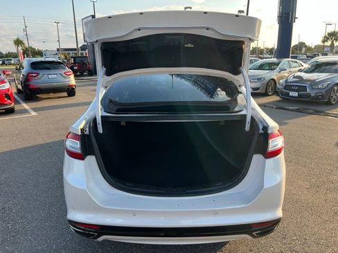 Used 2016 Ford Fusion Titanium image 18