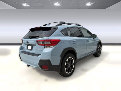 Used 2021 Subaru Crosstrek 2.0i Premium w/ Moonroof Package AWD/4WD image 9