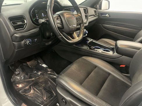 Used 2022 Dodge Durango GT image 4