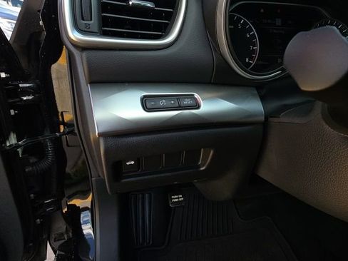 Used 2023 Nissan Maxima SV w/ Floor Mat Group image 14