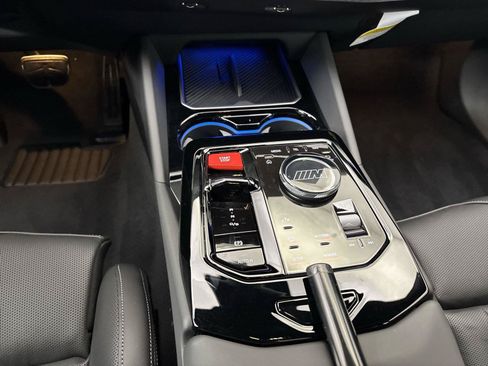 New 2027 BMW M5 w/ Executive Package AWD/4WD image 22