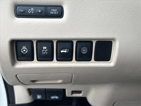 Used 2020 Nissan Murano Platinum FWD image 23