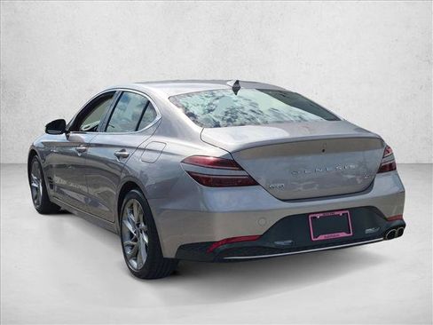 Used 2022 Genesis G70 2.0T AWD/4WD image 7