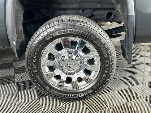 Used 2017 GMC Sierra 2500 Denali w/ Duramax Plus Package image 34