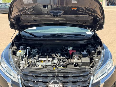 Used 2024 Nissan Kicks SV FWD image 20