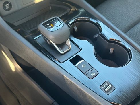New 2026 Nissan Rogue SV FWD image 31