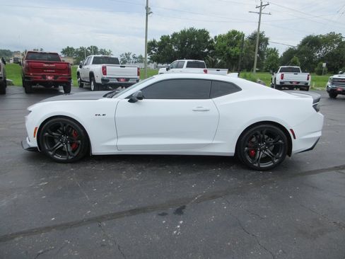 Certified 2020 Chevrolet Camaro SS RWD image 9