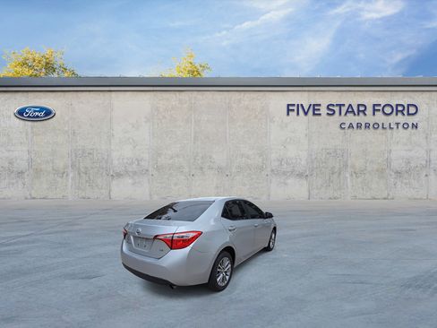 Used 2014 Toyota Corolla LE image 8