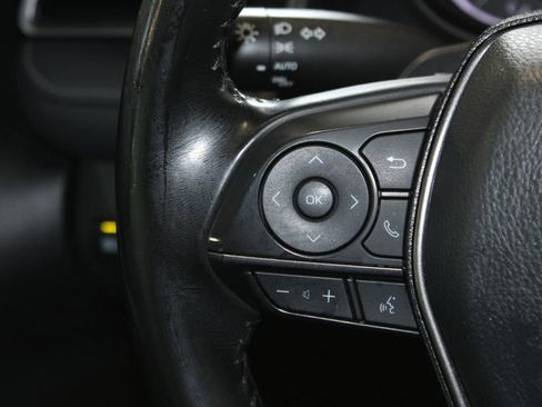 Used 2023 Toyota Camry SE FWD image 19