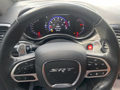 Used 2020 Jeep Grand Cherokee SRT image 11