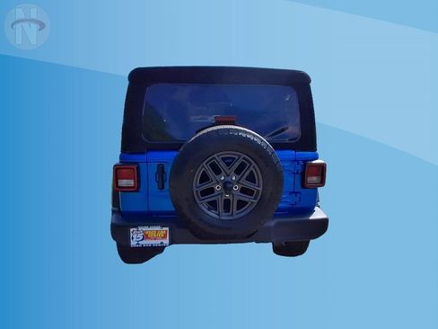 Used 2024 Jeep Wrangler Unlimited Sport AWD/4WD image 7