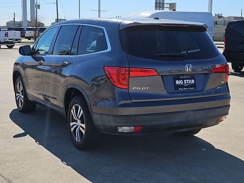 Used 2018 Honda Pilot EX image 6