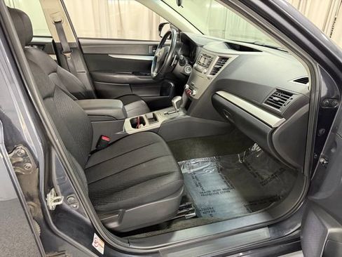 Used 2012 Subaru Legacy 2.5i Premium AWD/4WD image 7