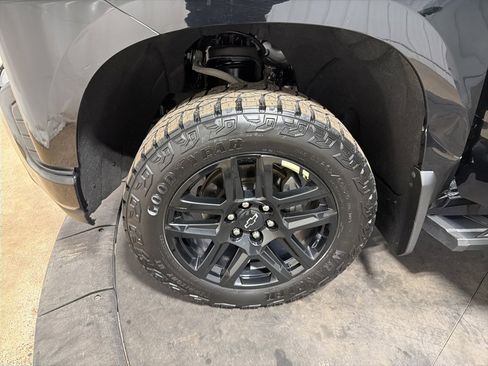 Certified 2022 Chevrolet Silverado 1500 LT Trail Boss w/ LT Trail Boss Premium Package image 41