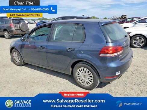 Used 2013 Volkswagen Golf 4-Door FWD image 3