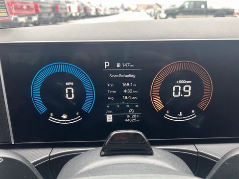 Used 2024 Hyundai Santa Fe XRT image 32