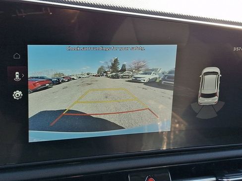 Certified 2023 Kia Niro EX FWD image 19