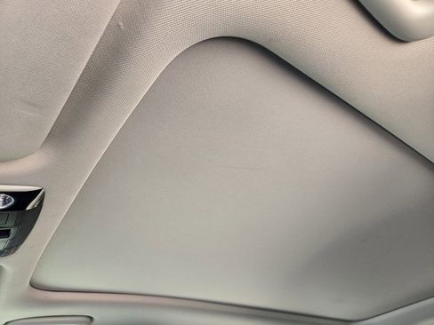 Certified 2022 Kia Sorento S w/ Panoramic Sunroof Package FWD image 27