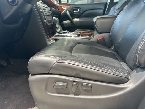 Used 2019 INFINITI QX80 Luxe w/ Proassist Package RWD image 22