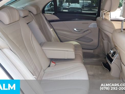 Used 2020 Mercedes-Benz S 560 Sedan w/ AMG Line Exterior image 22