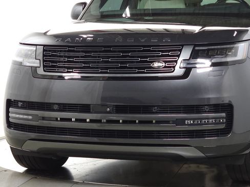 Certified 2024 Land Rover Range Rover SE AWD/4WD image 13