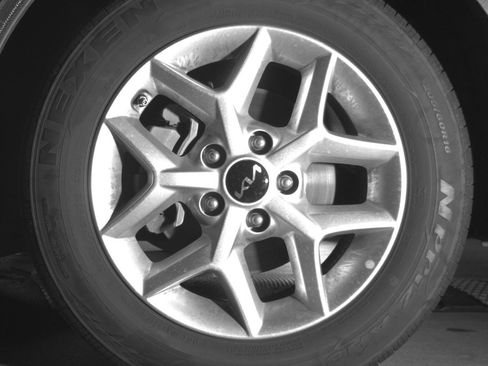 Used 2025 Kia Soul LX w/ LX Technology Package FWD image 12