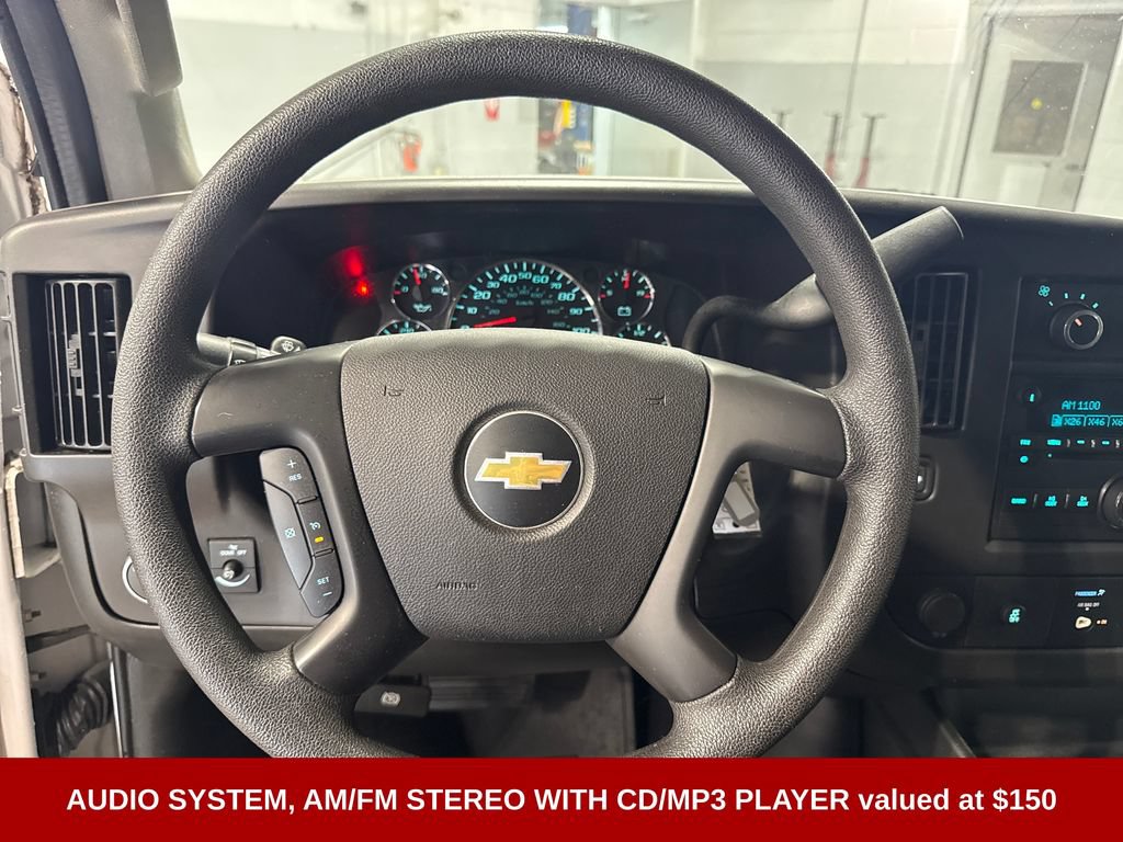Used 2016 Chevrolet Express 2500 LT w/ LT Preferred Equipment Group RWD image 5
