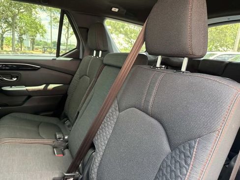Certified 2023 Honda Pilot Sport image 14