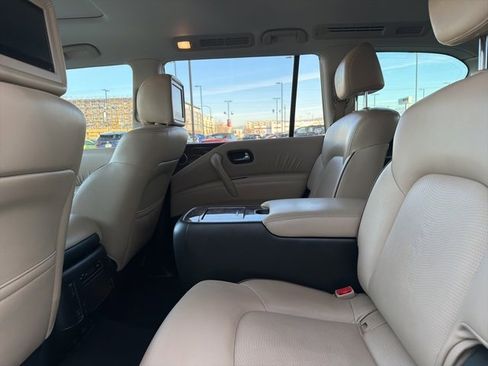 Used 2019 Nissan Armada Platinum w/ Captain's Chairs Package image 21