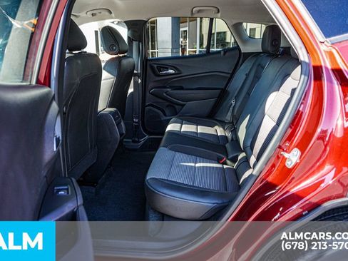 Used 2025 Chevrolet Trax LT FWD image 20