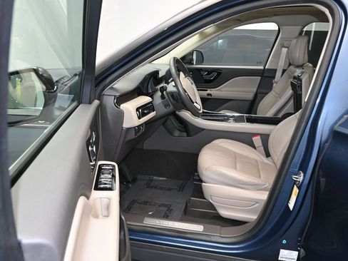 Used 2020 Lincoln Aviator Reserve w/ Equipment Group 201A image 13