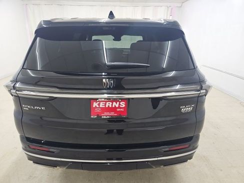 Used 2025 Buick Enclave Avenir w/ Super Cruise Package image 15