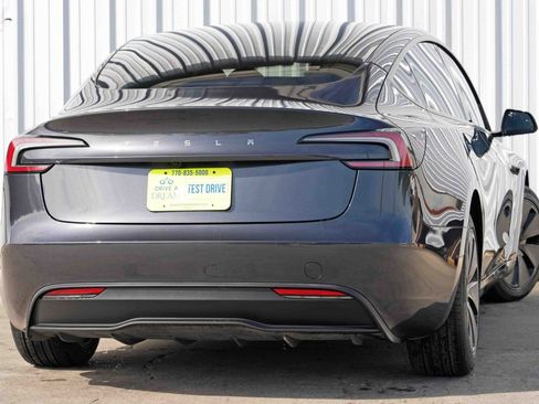 Used 2025 Tesla Model 3 Long Range image 5