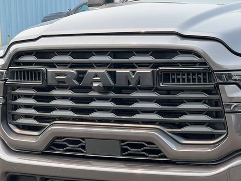 Used 2025 RAM 2500 Big Horn AWD/4WD image 41