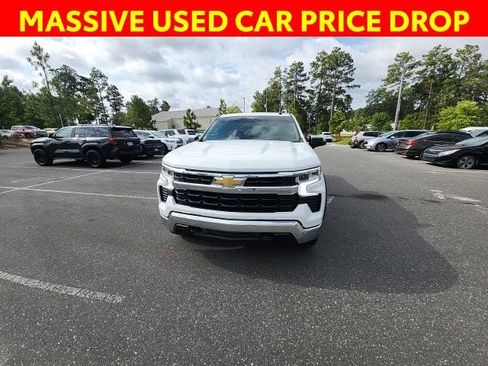 Used 2024 Chevrolet Silverado 1500 LT w/ Protection Package AWD/4WD image 4