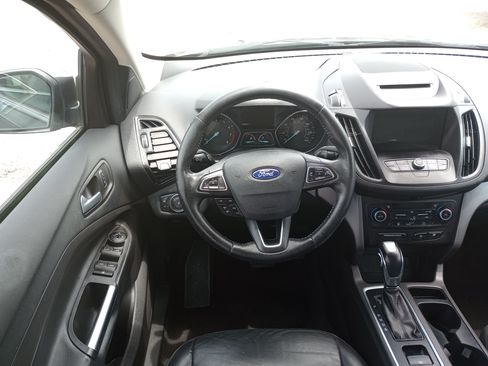 Used 2018 Ford Escape SEL FWD image 9