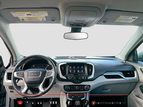 Used 2023 GMC Terrain SLT w/ Infotainment Package II FWD image 22